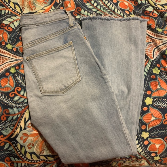 Universal Thread Light Wash Bootcut Jeans - Picture 5 of 5